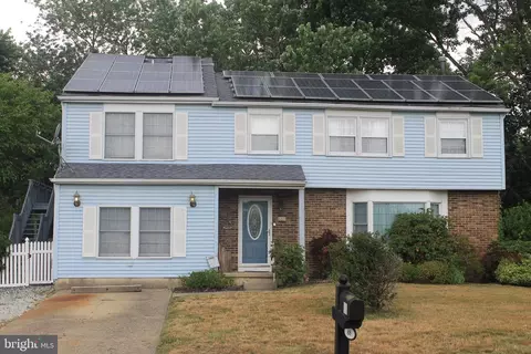88 Altair Dr, Blackwood, NJ 08012