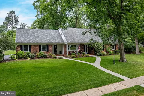 8 Madison Ave, Pitman, NJ 08071 photo 3