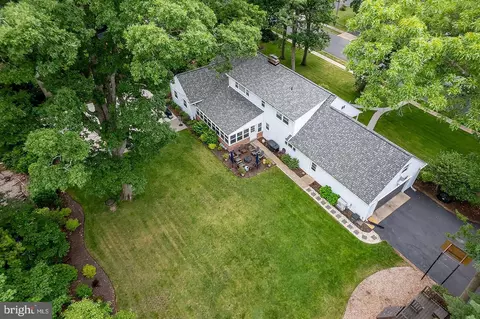 8 Madison Ave, Pitman, NJ 08071 photo 4