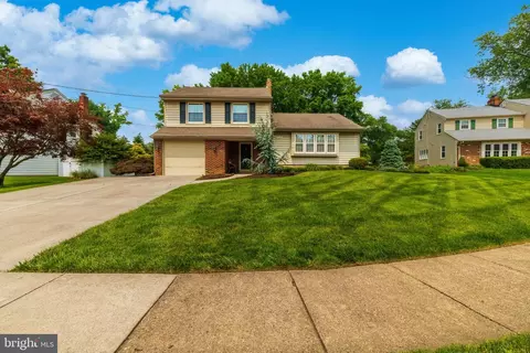 1217 Barnesdale Ct, West Deptford, NJ 08096