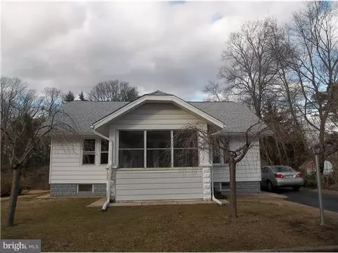 1616 Kindle Ave, Woodbury, NJ 08096