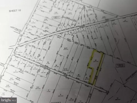 300 Clearfield Ave, Franklinville, NJ 08322