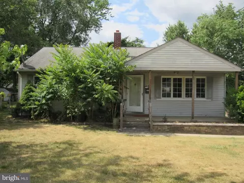 313 Pomona Ave, Glassboro, NJ 08028