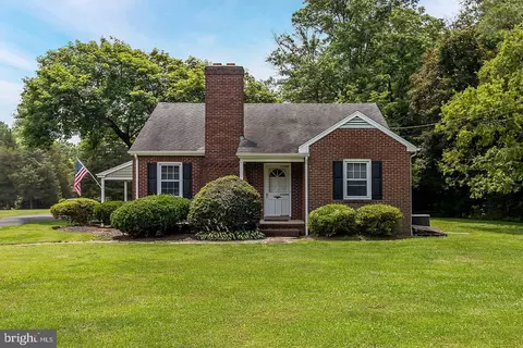 229 Parkville Station Rd, West Deptford, NJ 08086