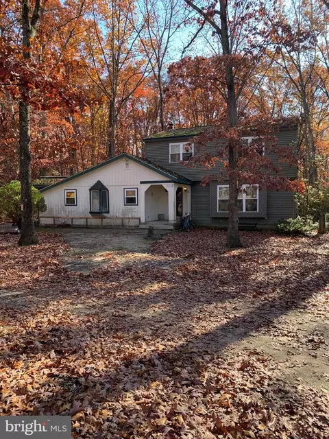 1325 Sunset Ave, Williamstown, NJ 08094