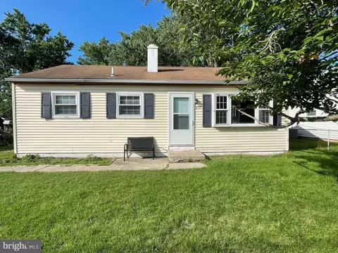 207 Florence, Westville, NJ 08093