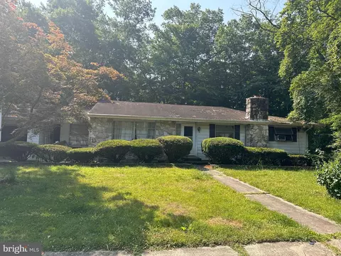 648 1st Ave, Woodbury, NJ 08096