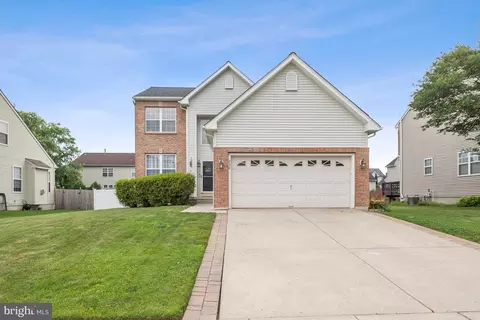 230 Juniper Ln, Swedesboro, NJ 08085