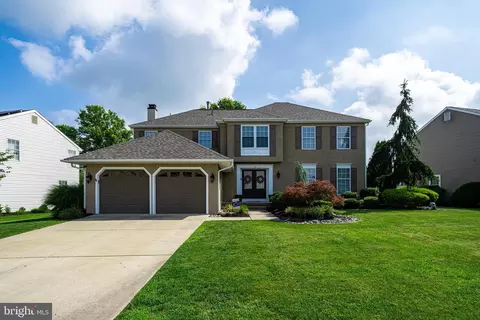 16 Winfield Cir, Sewell, NJ 08080