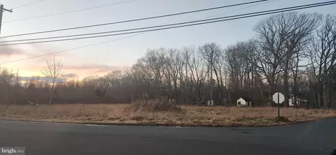 983 Whitehall Rd, Newfield, NJ 08344
