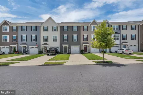 300 Sammy St, Swedesboro, NJ 08085