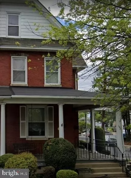102 Delaware St, Woodbury, NJ 08096