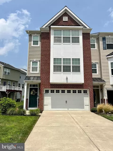 513 Boxwood Ln, Woodbury, NJ 08096