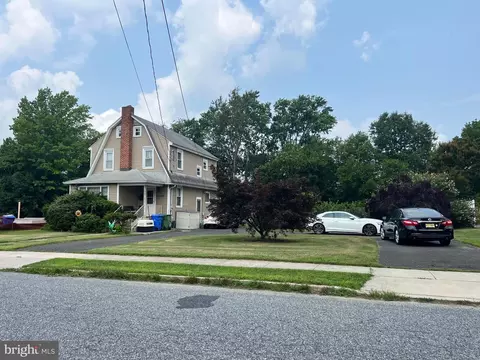 109 Silver Ave, Glassboro, NJ 08028