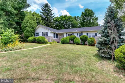 121 Euclid Ave, Pitman, NJ 08071