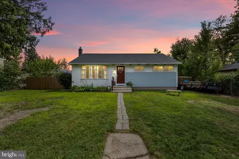 107 Highland Ave, Sicklerville, NJ 08081