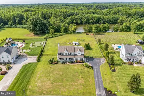 20 Peach Ridge Dr, Mullica Hill, NJ 08062
