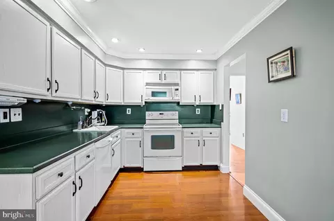 15 Eclipse Ave, Sewell, NJ 08080 photo 2