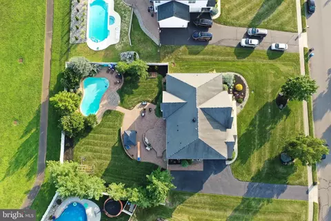 804 Castleton Dr, Mickleton, NJ 08056 photo 3