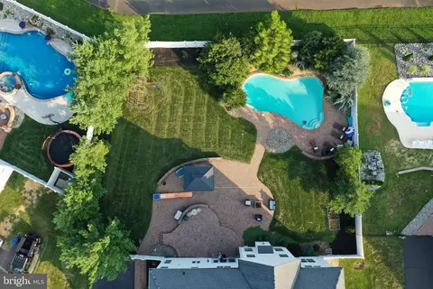 804 Castleton Dr, Mickleton, NJ 08056 photo 4