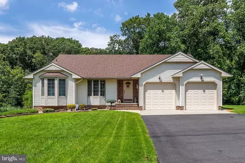 89 Taras Ave, Westville, NJ 08093