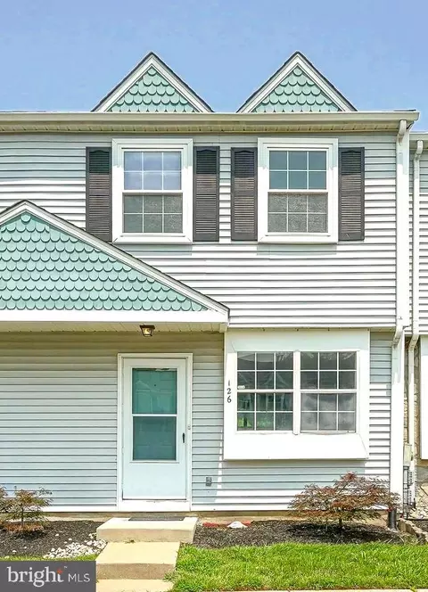 126 Covered Bridge Ct, Sewell, NJ 08080