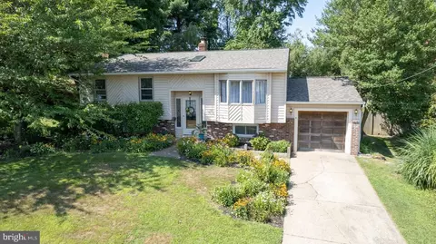 104 Vanderbilt Ave, Woodbury Heights, NJ 08097