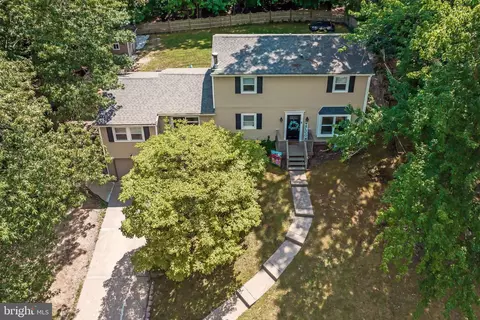 137 Altair Dr, Sewell, NJ 08080