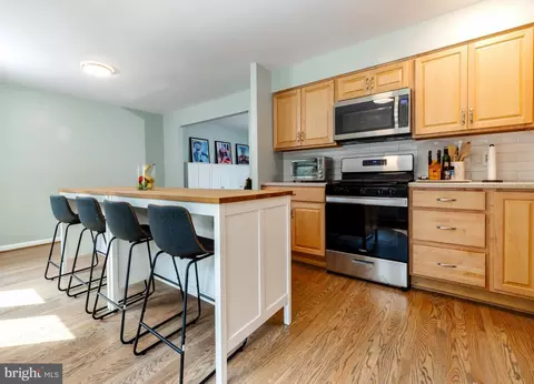 1263 Ollerton, West Deptford, NJ 08066