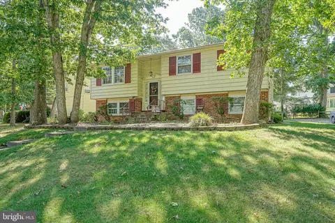 803 Coach Rd, Blackwood, NJ 08012