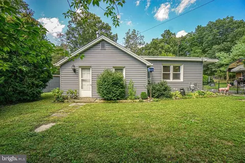 2781 Coles Mill Rd, Franklinville, NJ 08322