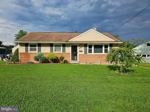 112 Peterson Blvd, Woodbury, NJ 08096