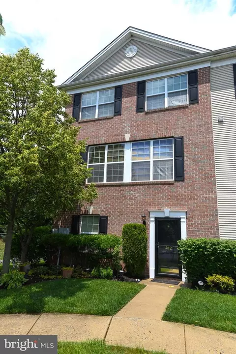 412 Brandywine Dr #1, Williamstown, NJ 08094
