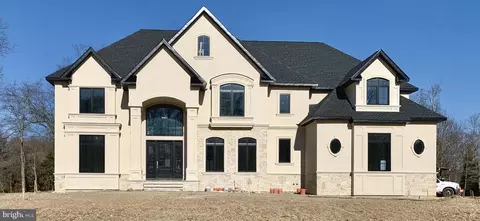 113 Joanne Ct, Mullica Hill, NJ 08062