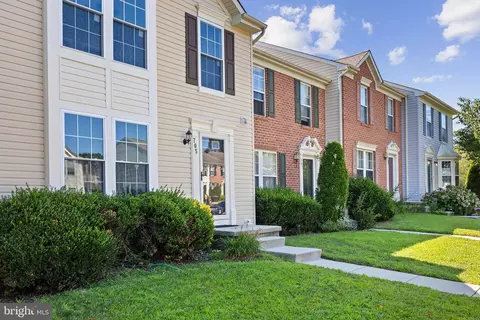705 Quest Ct, Mantua, NJ 08051