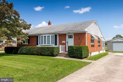 112 Patterson Ave, Gibbstown, NJ 08027