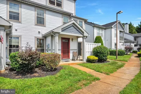 317 Steeplechase Ct, Deptford, NJ 08096