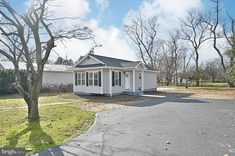 414 N New St, Clayton, NJ 08312