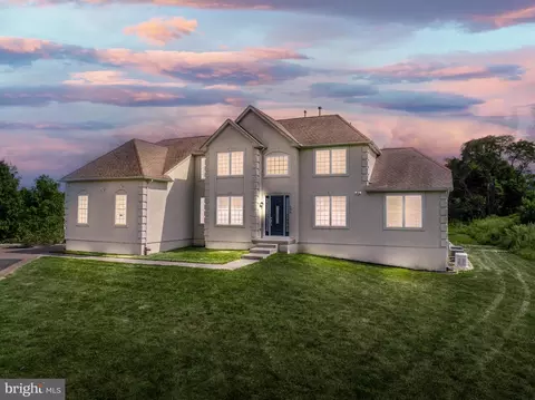 696 Russell Mill Rd, Swedesboro, NJ 08085