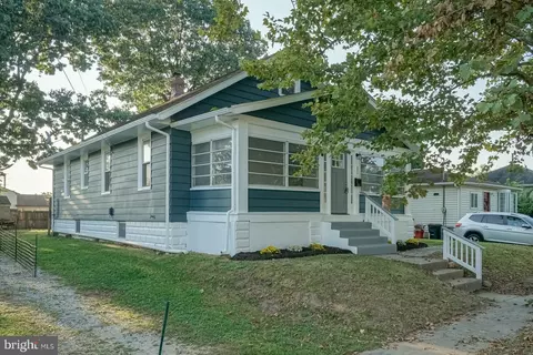 253 Billings Ave, Paulsboro, NJ 08066