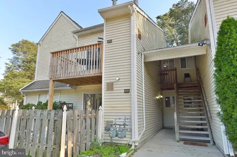 1074 Tristram Cir, Mantua, NJ 08051