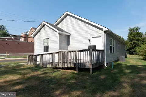 229 Church St, Williamstown, NJ 08094