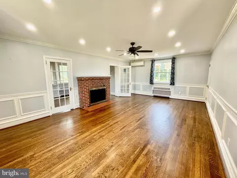 59 W Tomlin Station Rd, Mickleton, NJ 08056 photo 9