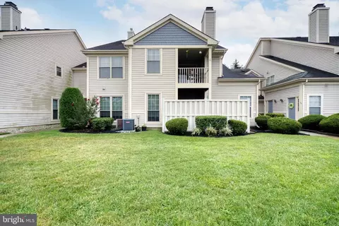 762 Steeplechase Ct, Woodbury, NJ 08096
