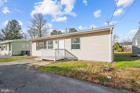 113 Idle Lake Rd, Franklinville, NJ 08322