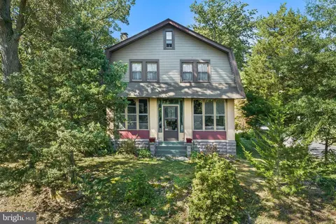 328 Montgomery Ave, Pitman, NJ 08071