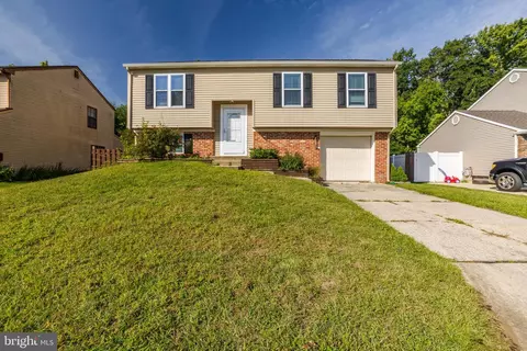 150 Edward Dr, Swedesboro, NJ 08085