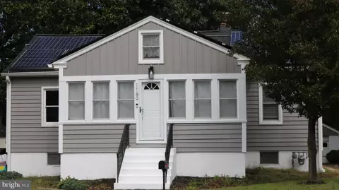 1189 Hessian Ave, West Deptford, NJ 08093