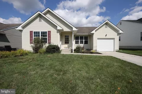 717 Chickory Trl, Mullica Hill, NJ 08062