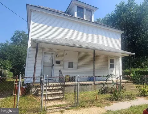 143 145 Mccorkell Ave, Paulsboro, NJ 08066